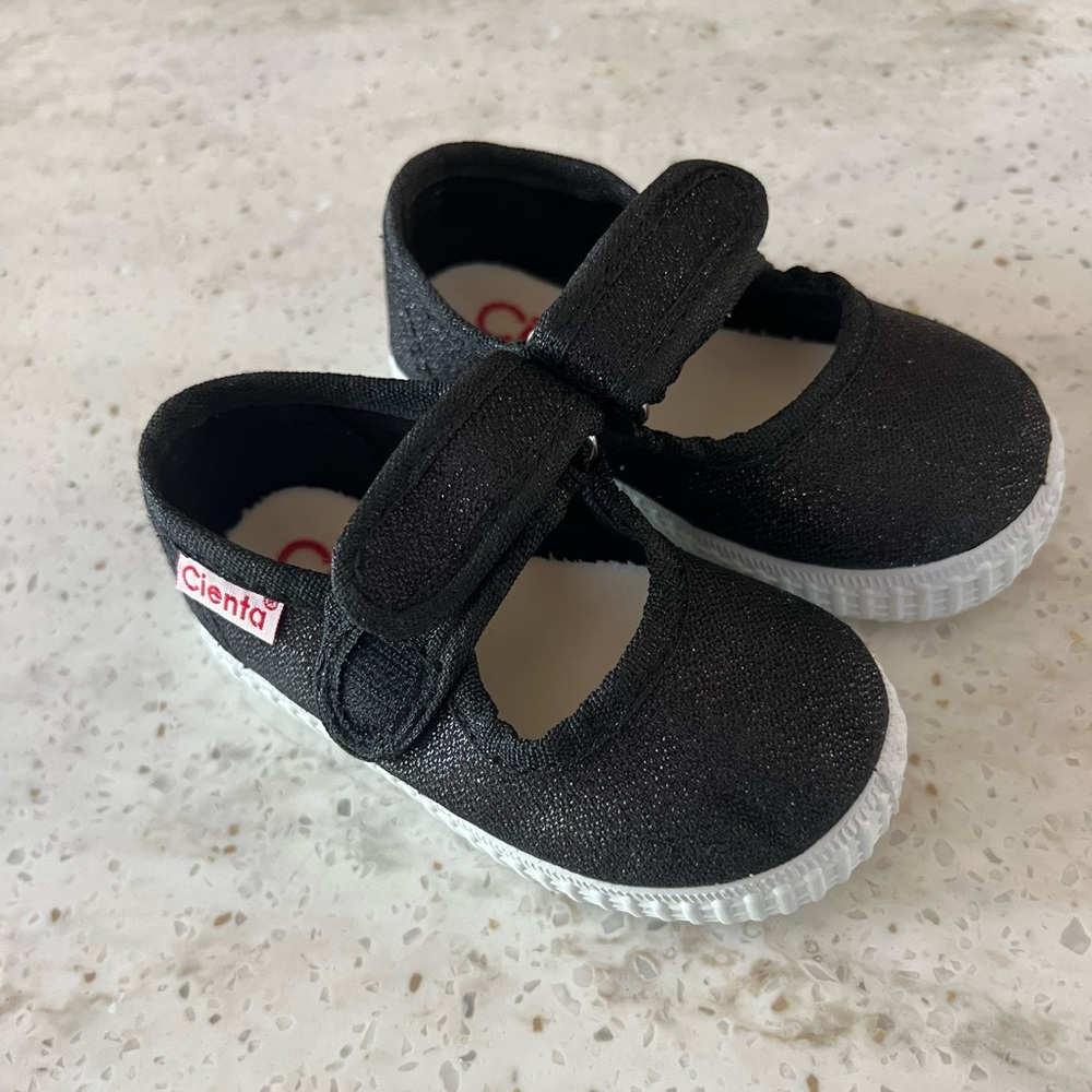Cienta shoes BLACK sparkle Mary Jane size 19